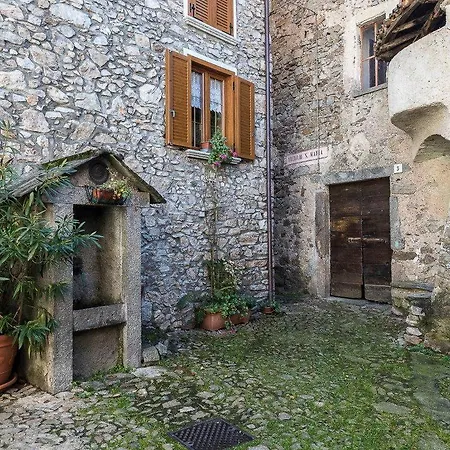 Holiday home A Small House In A Fairytale Village Taceno